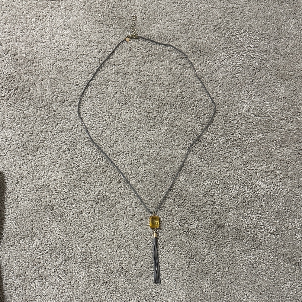 Elegant Gold and Silver Pendant Necklace